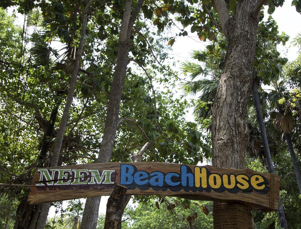 Neem Beach House Trincomalee Buitenkant foto