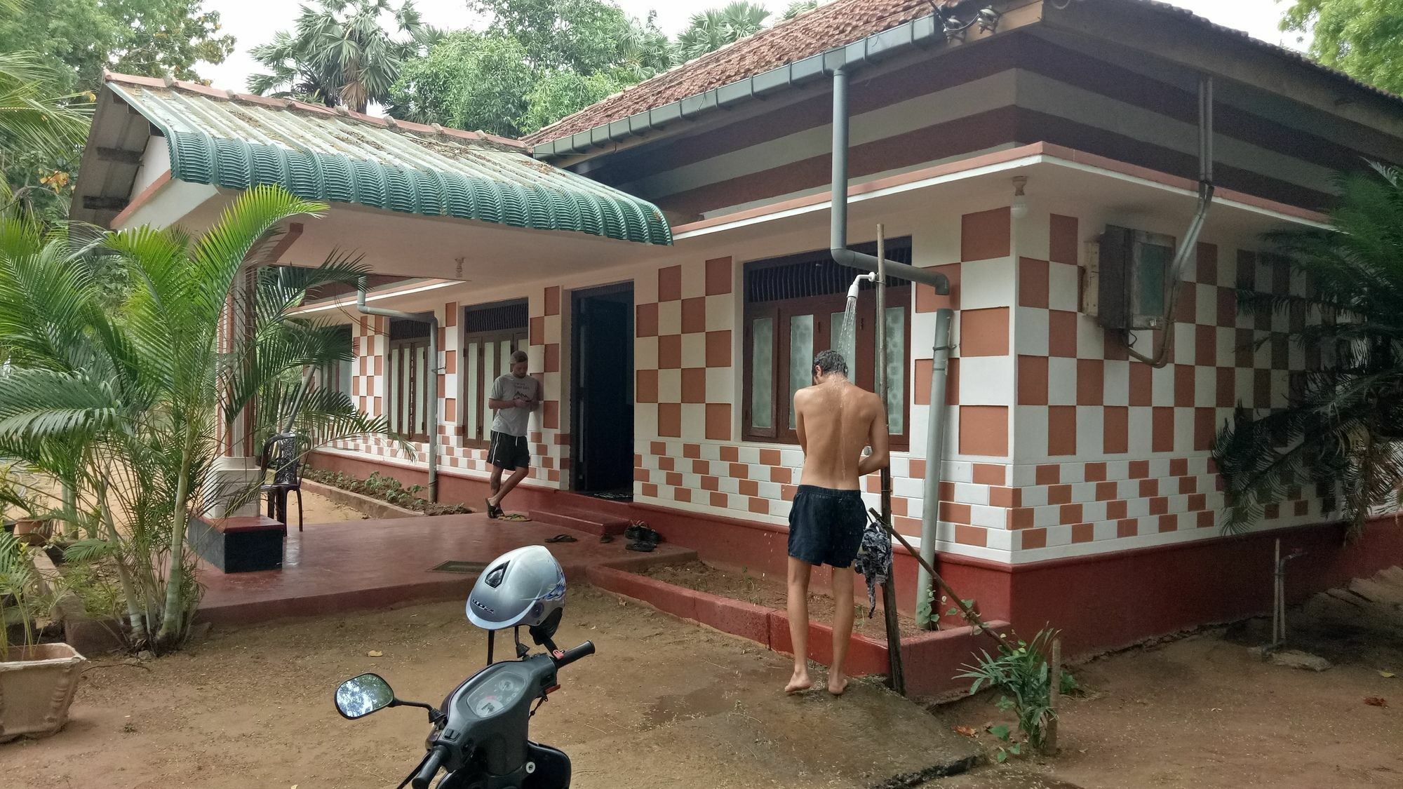 Neem Beach House Trincomalee Buitenkant foto